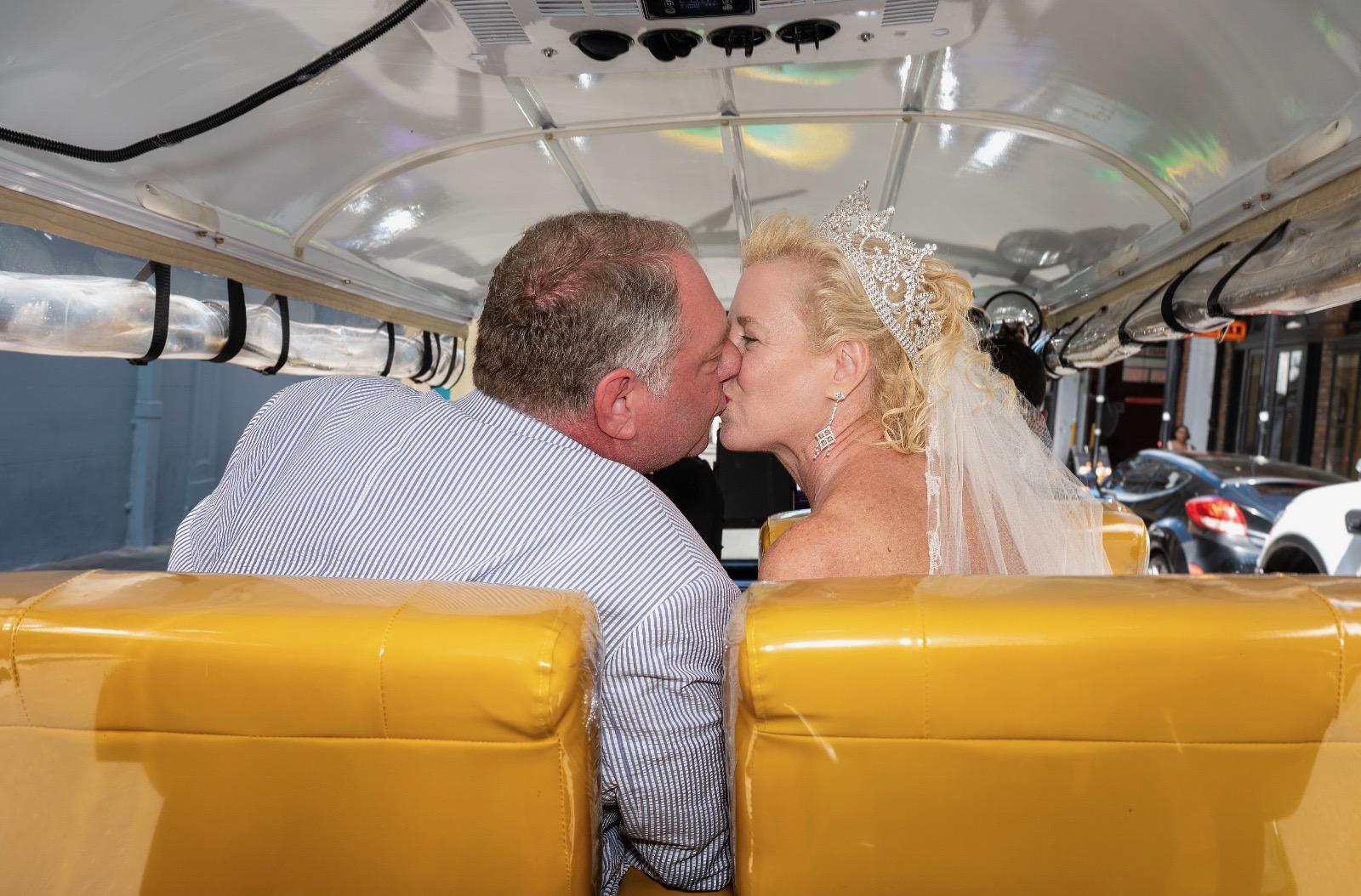 Elegant wedding arrival